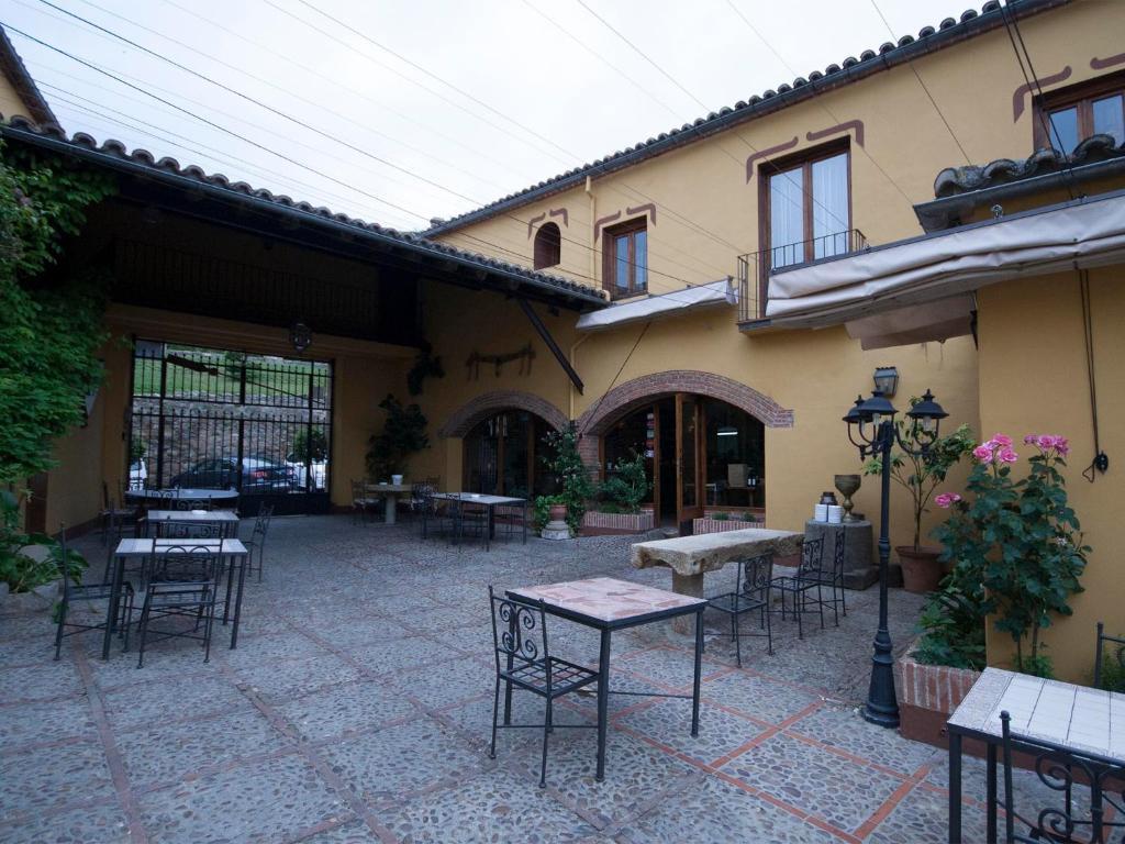 La Hosteria De Oropesa Exteriör bild